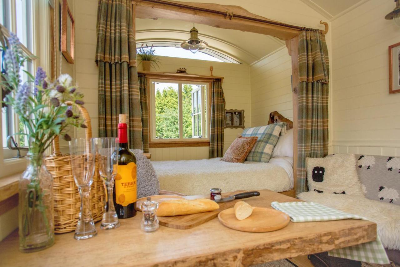 The Abberton Shepherds Hut Evesham Exterior foto