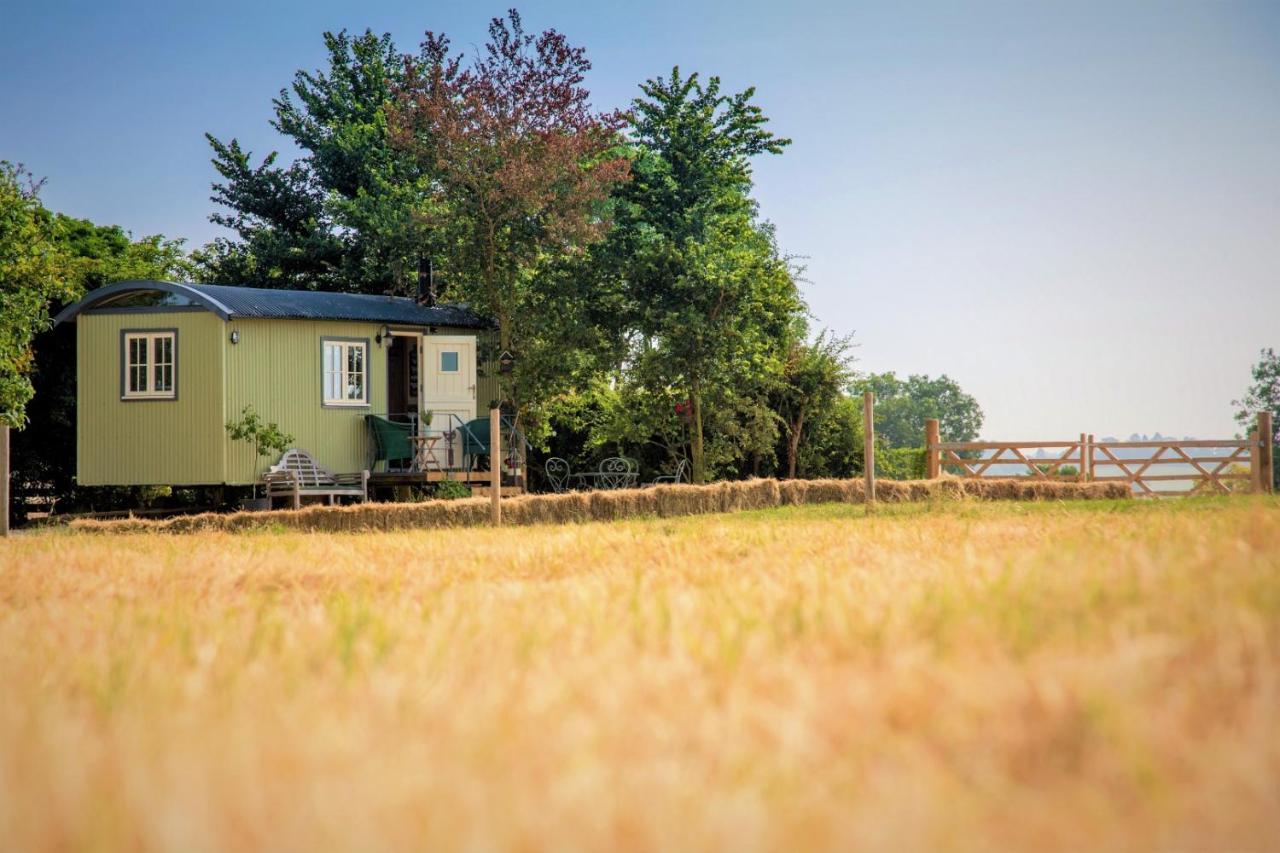 The Abberton Shepherds Hut Evesham Exterior foto